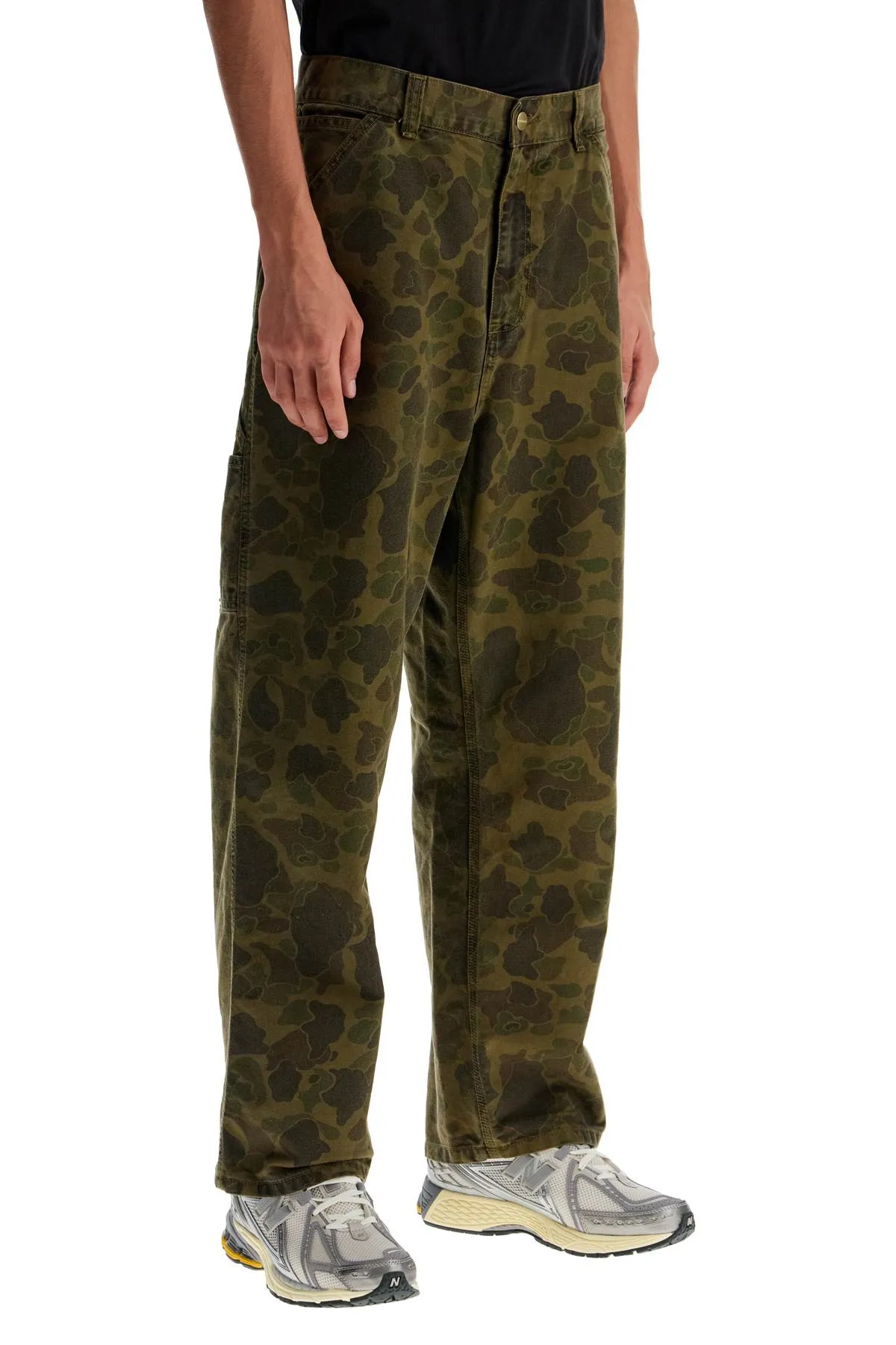 duck single knee pants