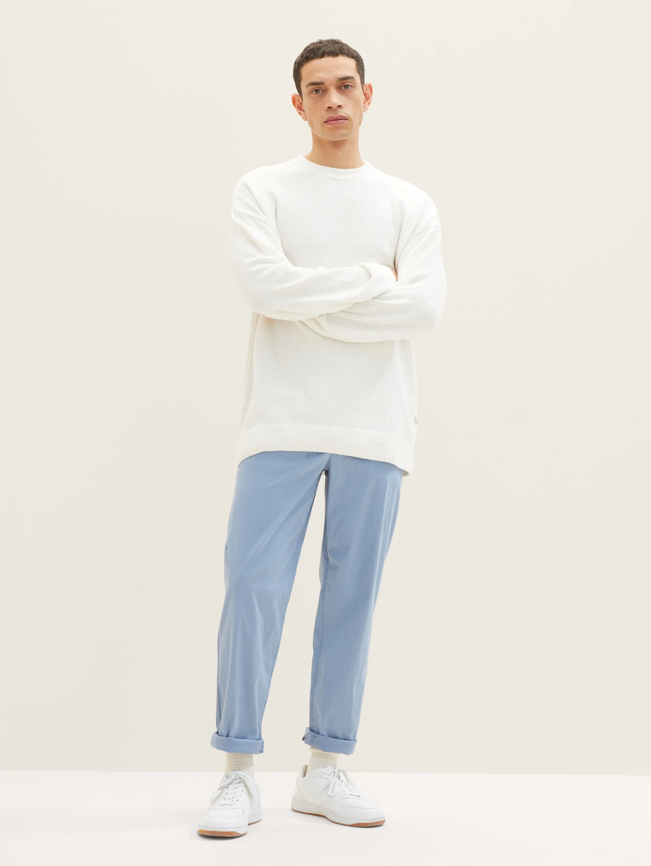 RELAXED TAPERED CHINO