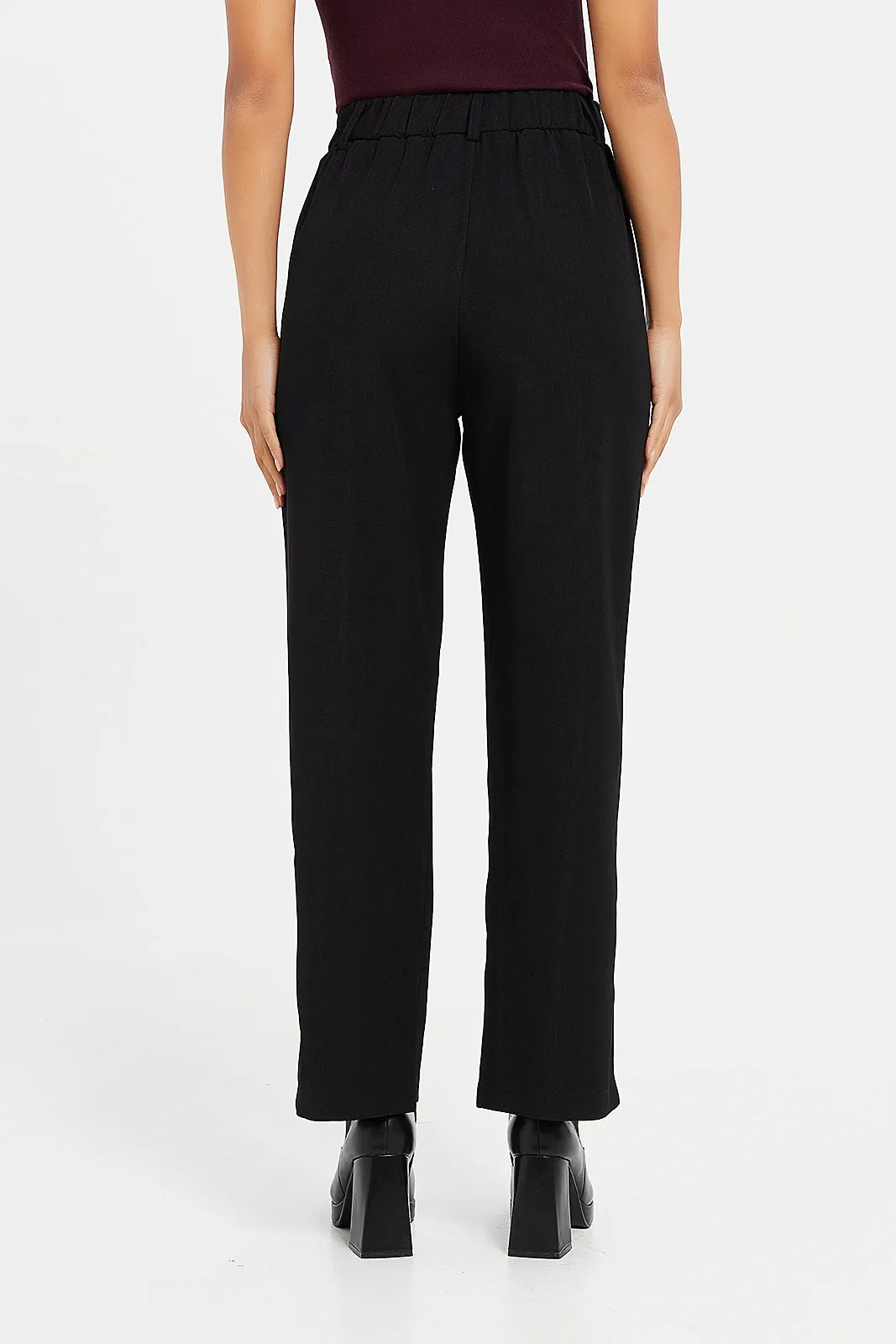 Women Black Tapered Trouser